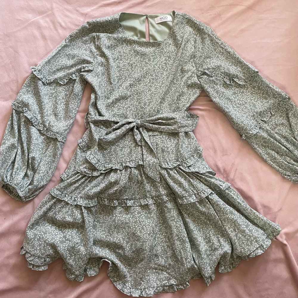 Sage green floral bohemian long sleeve dress